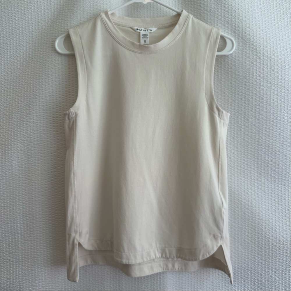 Athleta Seasoft Cream Sleeveless Top Soft Travel Casual Tank Women XS Ivory